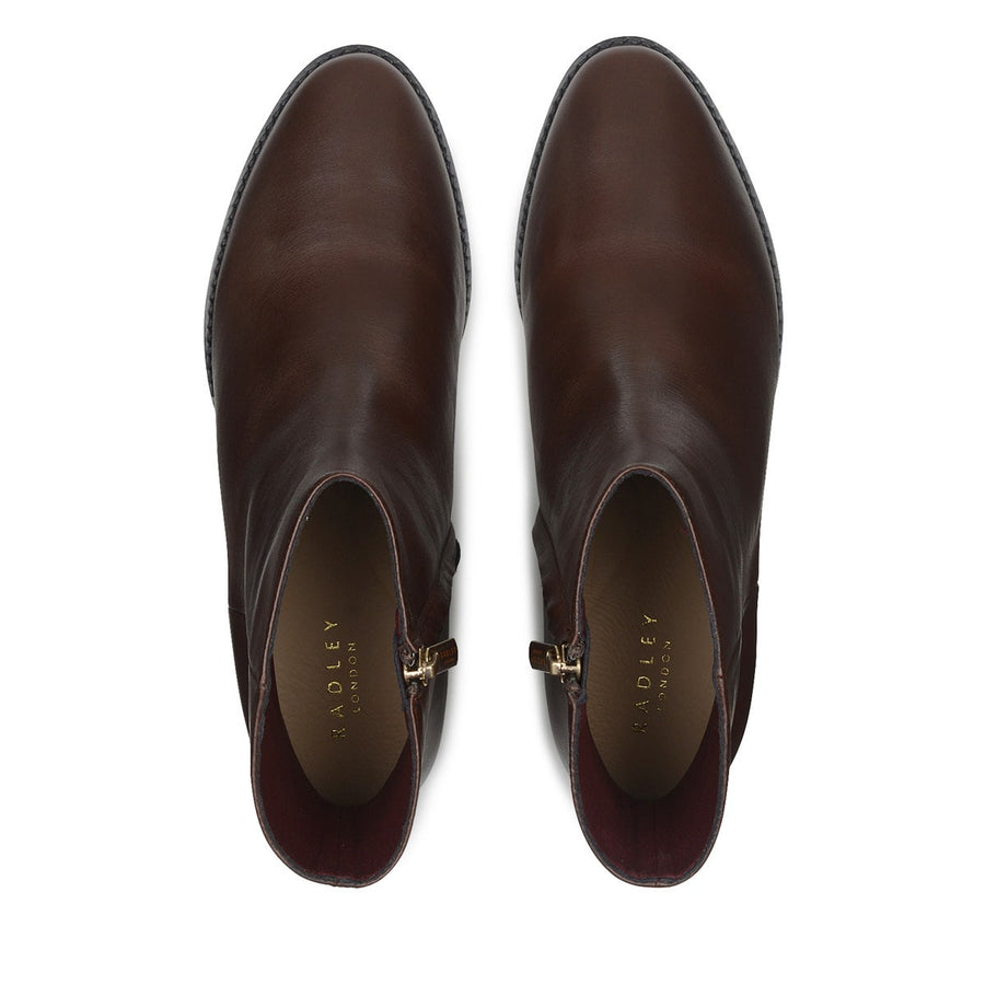 ROSETTE ROW WESTERN MID HEEL DARK BROWN