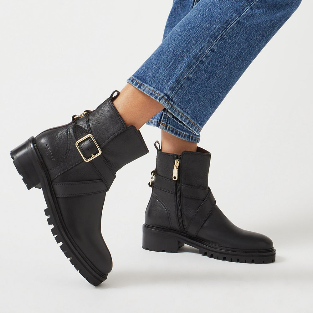 BUCKLEBERRY LANE CHUNKY BUCKLE BOOT BLACK