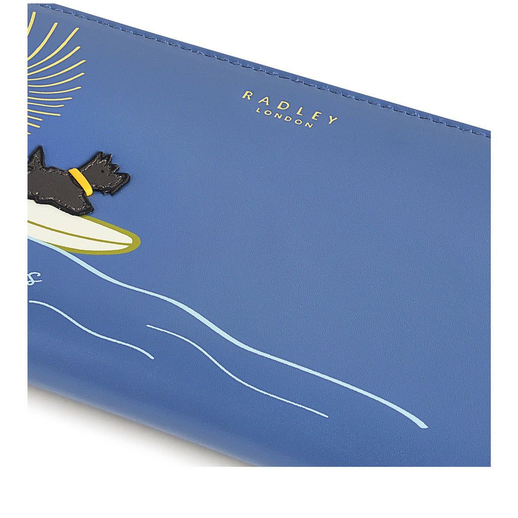Happiness Comes In Waves Leather Large Zip Around Wallet in Boathouse - S1362476