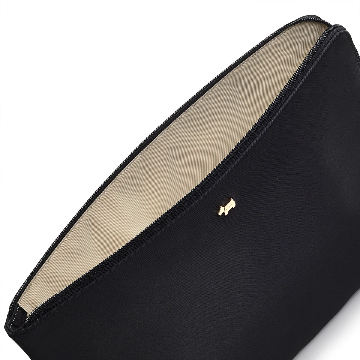 Chesil Place Fabric Medium Laptop Pouch in Black - S1420001