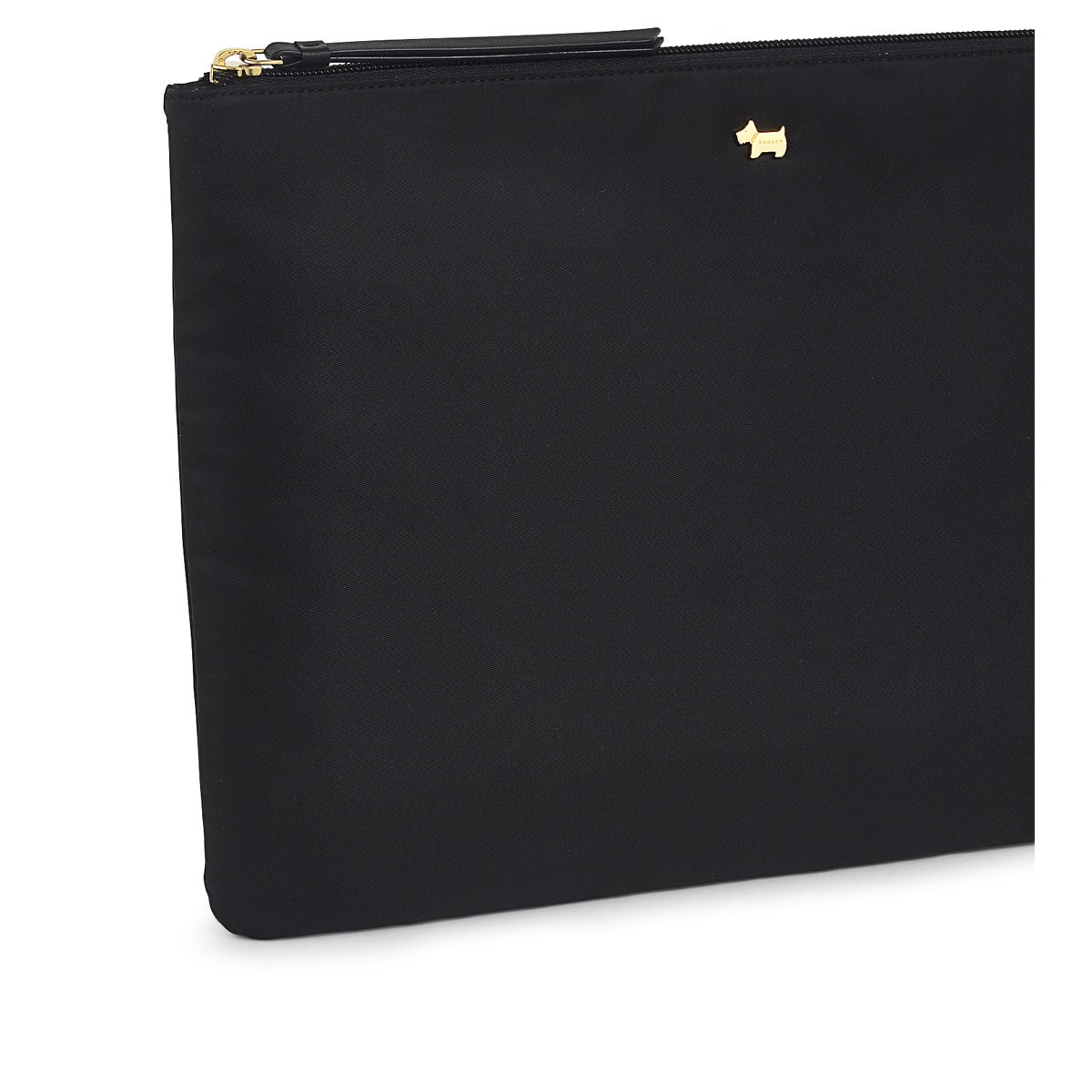 Chesil Place Fabric Medium Laptop Pouch in Black - S1420001
