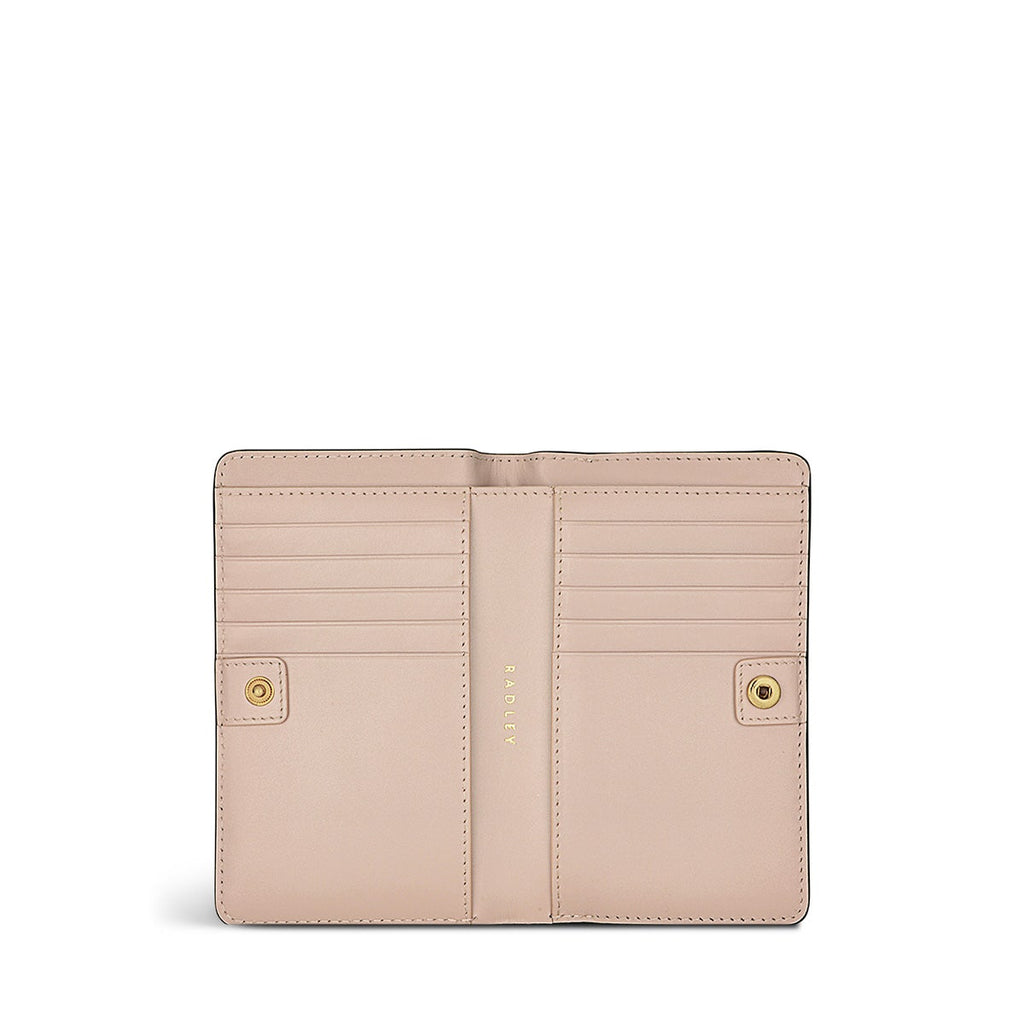 Butterfly Leather Medium Bifold Wallet in Black - S1868001