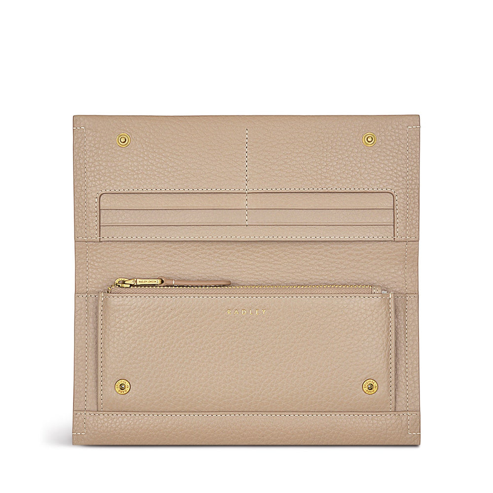 Oak Street Leather Large Flapover Wallet in Silt - S1882266