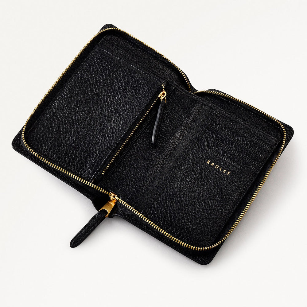 The Chancery Leather Medium Zip Around Wallet in Black - S1944001