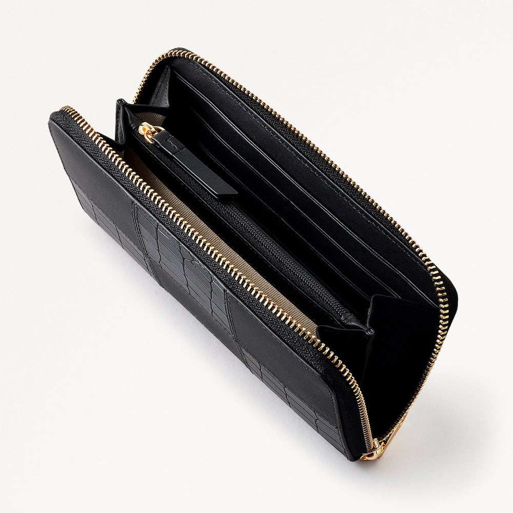 Mount Row Leather Large Zip Around Wallet in Black - S1968001