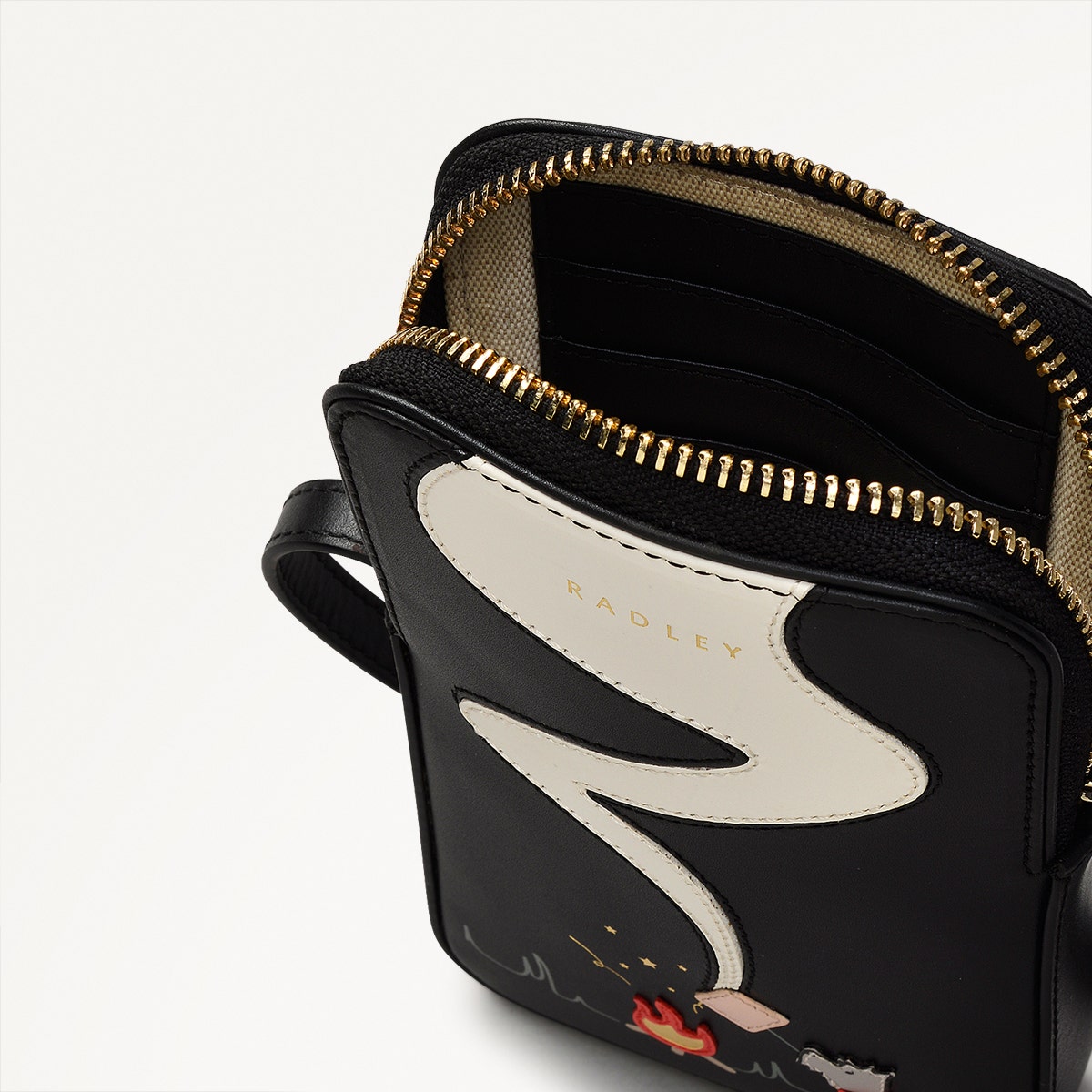 Toasting Marshmallow Leather Medium Zip Around Phone Crossbody in Black - S1985001