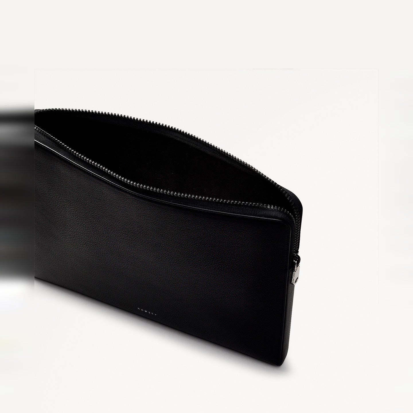 Women's Laptop Pouches In Leather | Commute Street AW24 | Radley