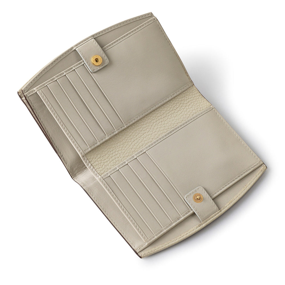 Bridgewater 2.0 Leather Medium Bifold Wallet in Pumice - S245865