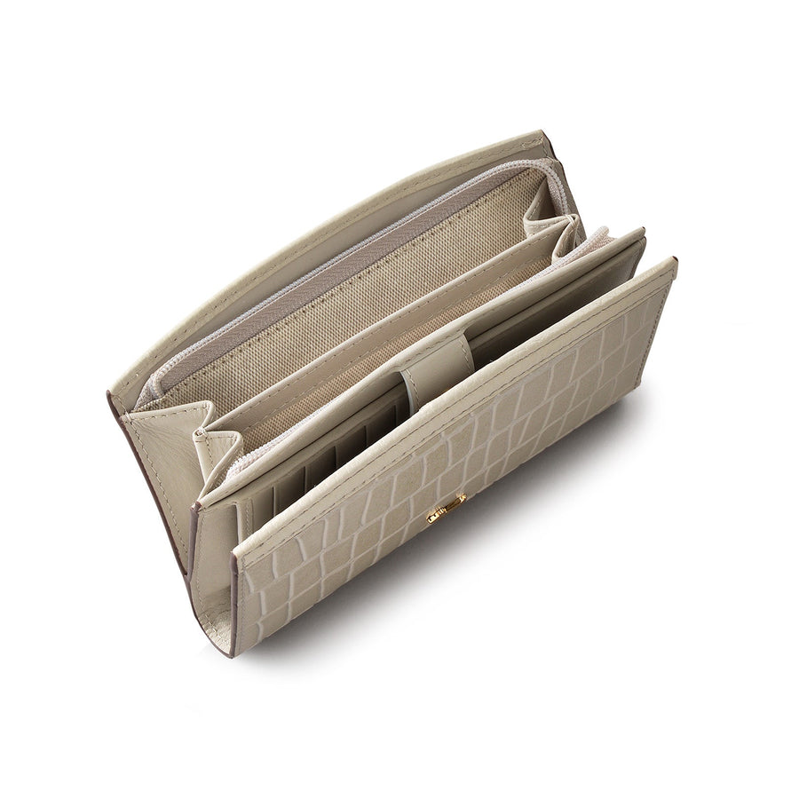 Bridgewater 2.0 Leather Medium Bifold Wallet in Pumice - S245865