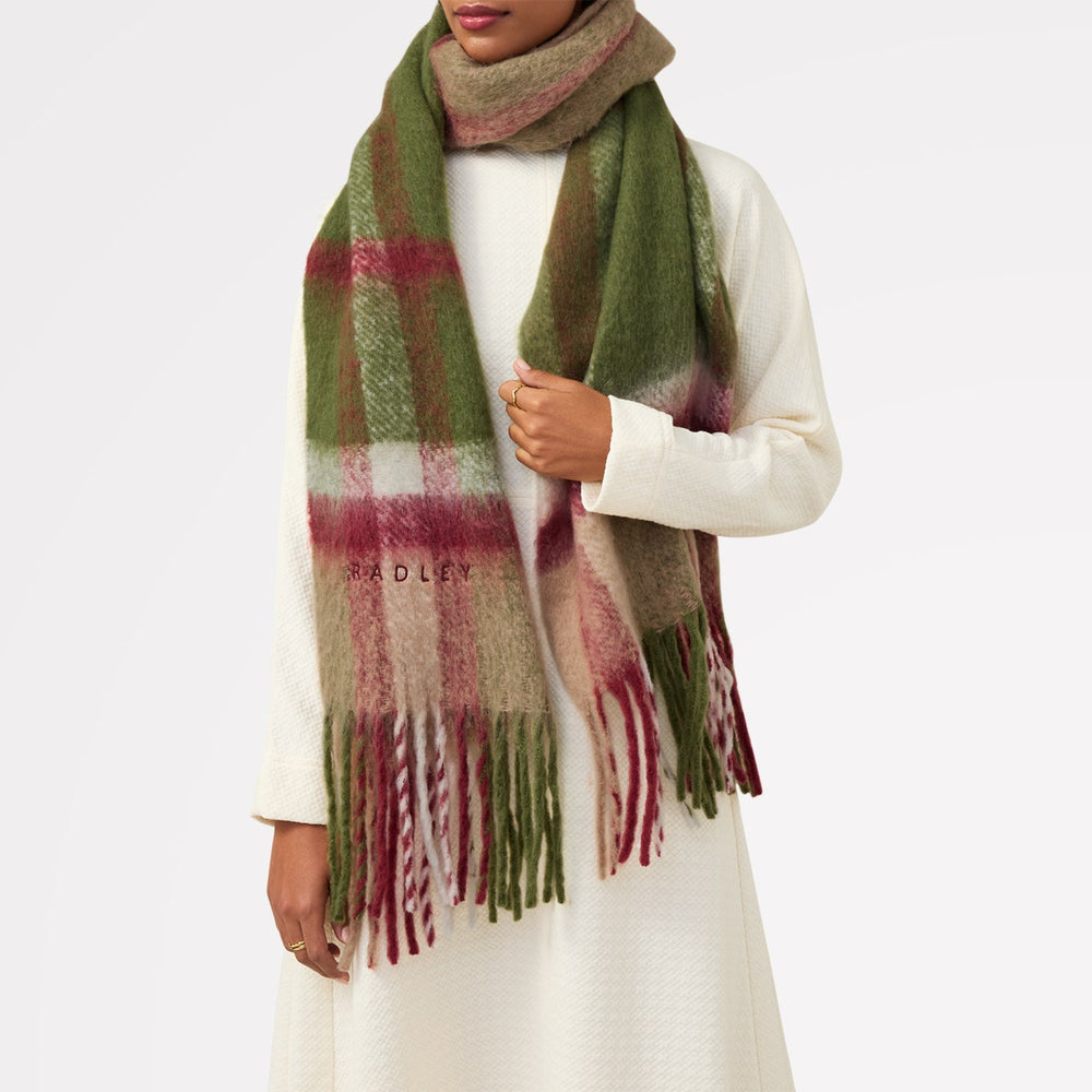 Fluffy Check Fabric Scarf in Pale Silt - S2517275