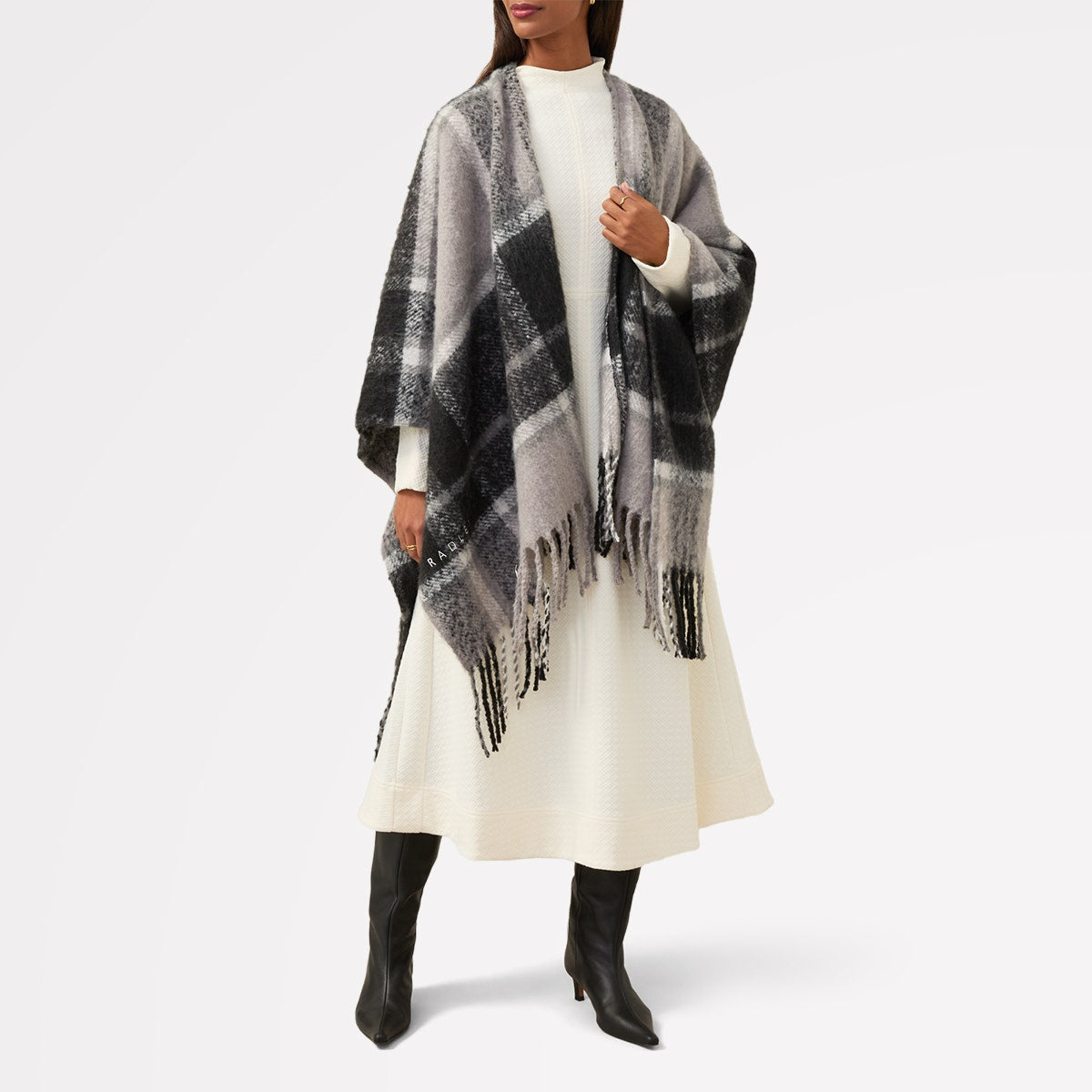 Poncho | Fluffy Check AW24 | Radley London