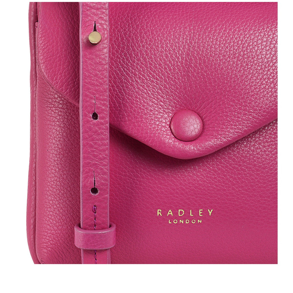 Mallow Street Leather Large Phone Cross Body in Cerise - S7931678