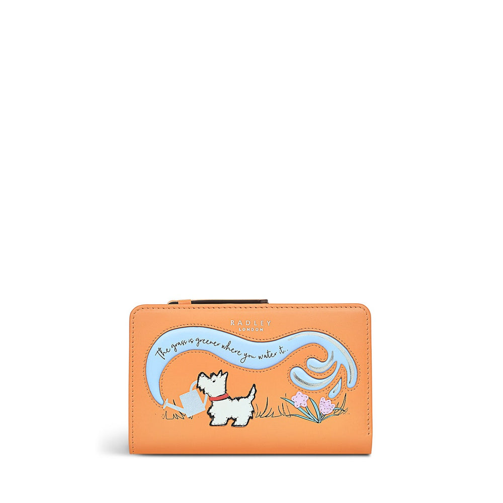 The Grass Is Greener Leather Medium Bifold Wallet in Apricot - S9302812