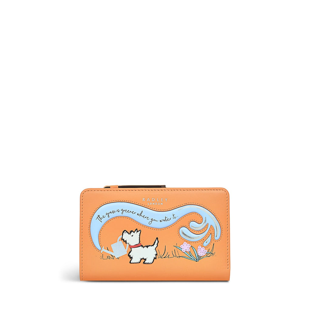 The Grass Is Greener Leather Medium Bifold Wallet in Apricot - S9302812