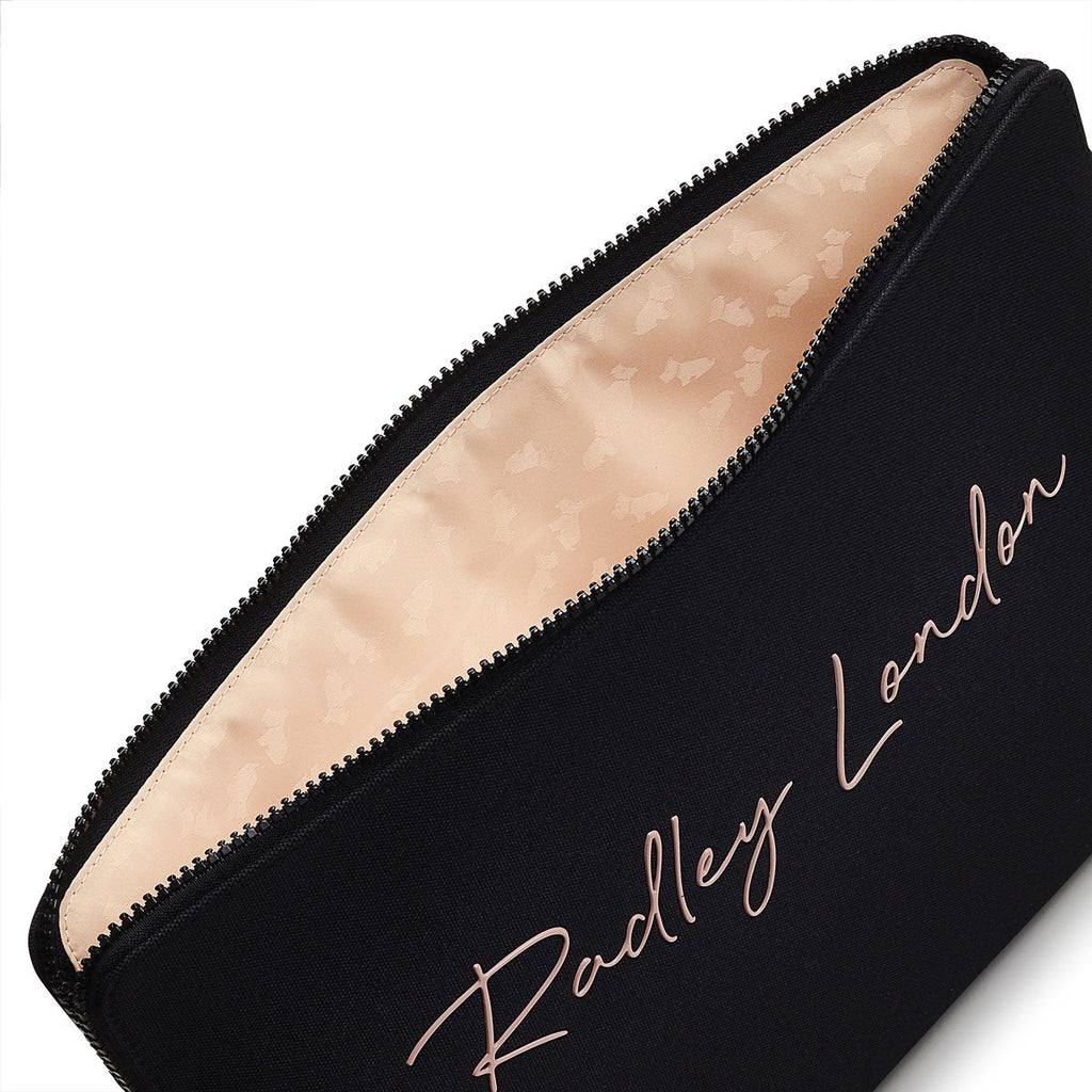 Addison Gardens Fabric Medium Laptop Pouch in Black - S9455001