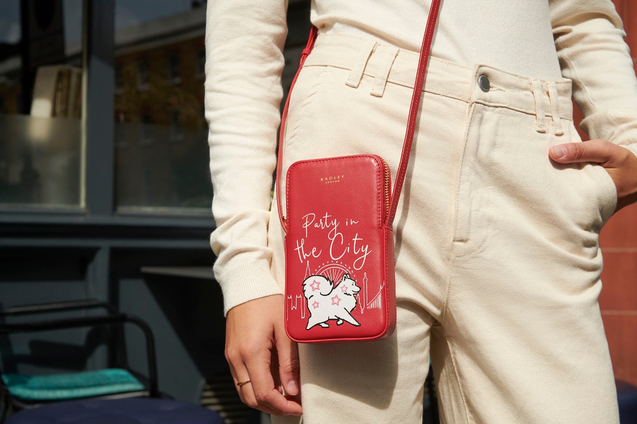 Cross body bag for mobile phone sales