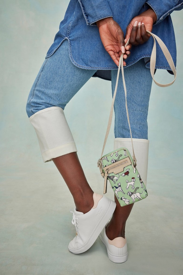 Phone handbag top